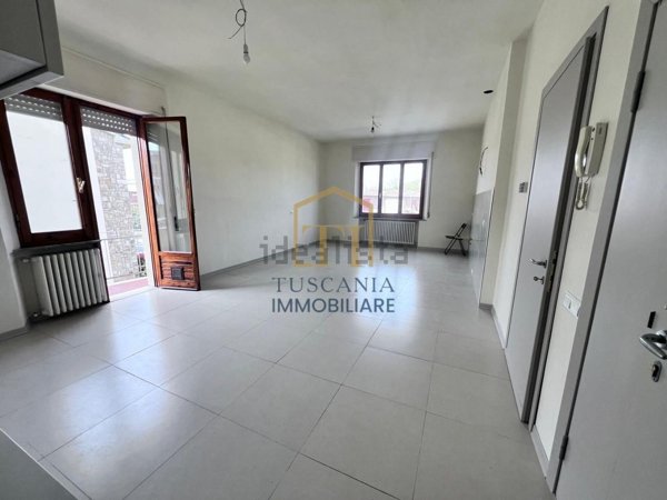 appartamento in vendita a Colle di Val d'Elsa