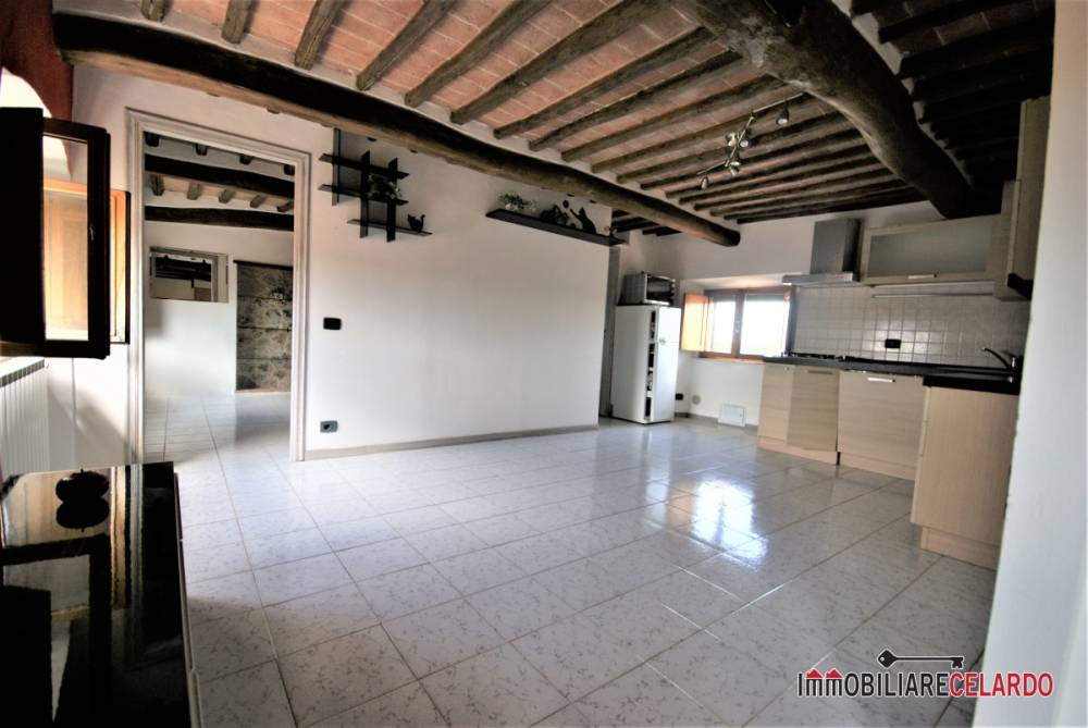 appartamento in vendita a Colle di Val d'Elsa in zona Le grazie