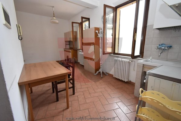 appartamento in vendita a Colle di Val d'Elsa