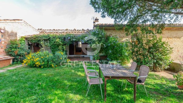 appartamento in vendita a Colle di Val d'Elsa