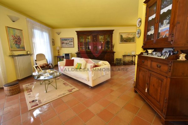 casa indipendente in vendita a Colle di Val d'Elsa