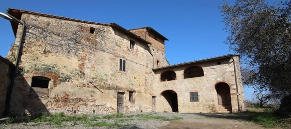 casa indipendente in vendita a Colle di Val d'Elsa
