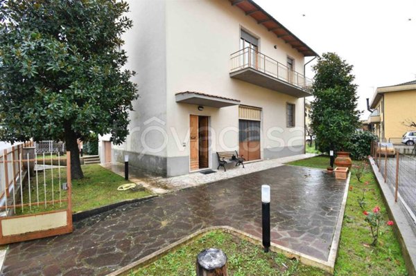 appartamento in vendita a Colle di Val d'Elsa