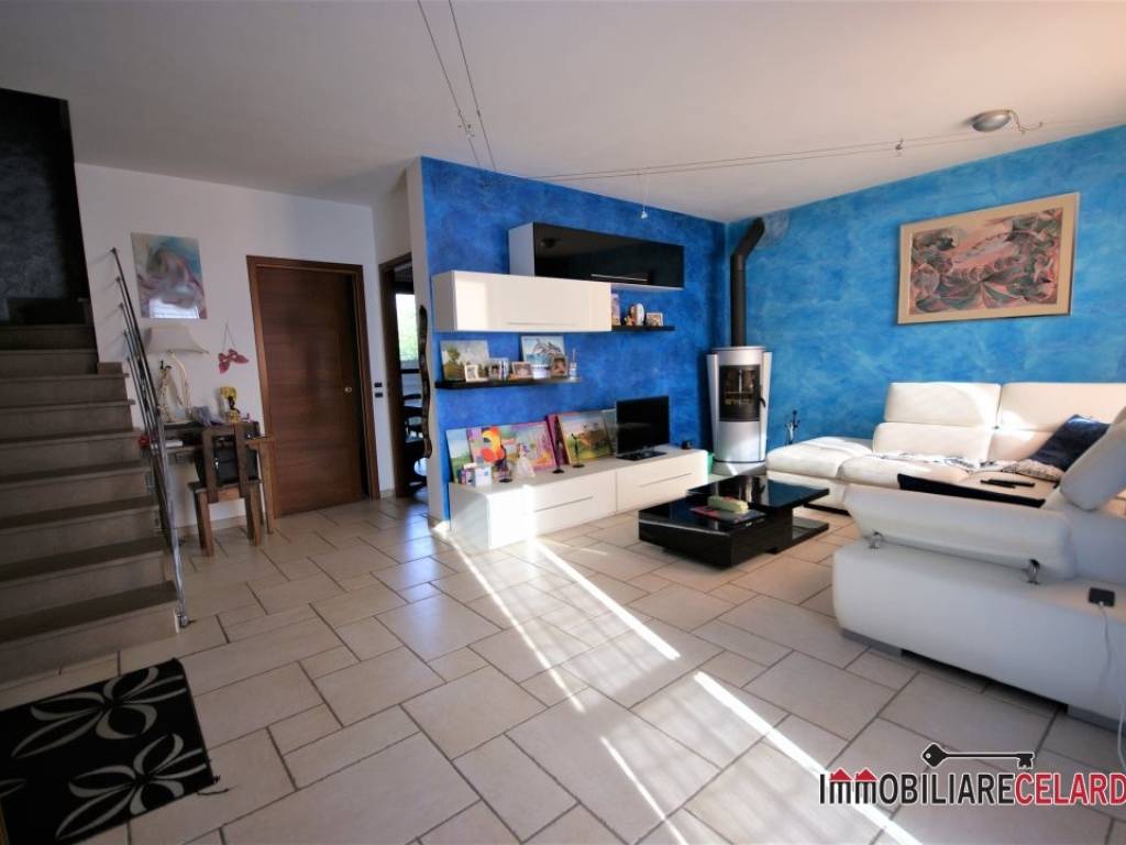 appartamento in vendita a Colle di Val d'Elsa