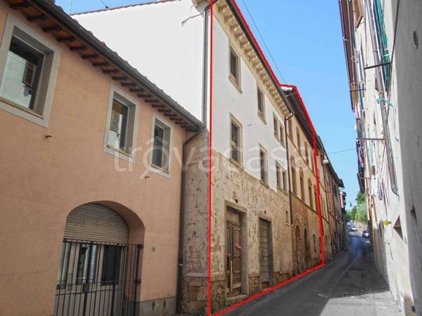 casa indipendente in vendita a Colle di Val d'Elsa
