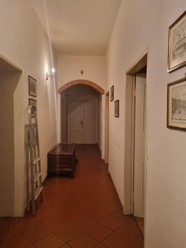 appartamento in vendita a Colle di Val d'Elsa