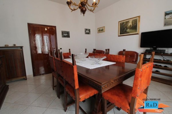 casa indipendente in vendita a Colle di Val d'Elsa