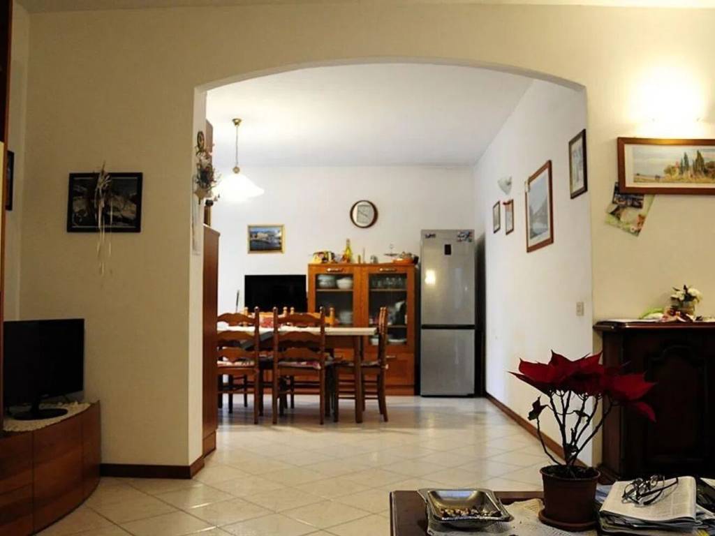 appartamento in vendita a Colle di Val d'Elsa