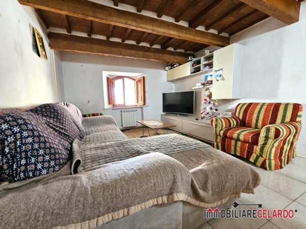 appartamento in vendita a Colle di Val d'Elsa