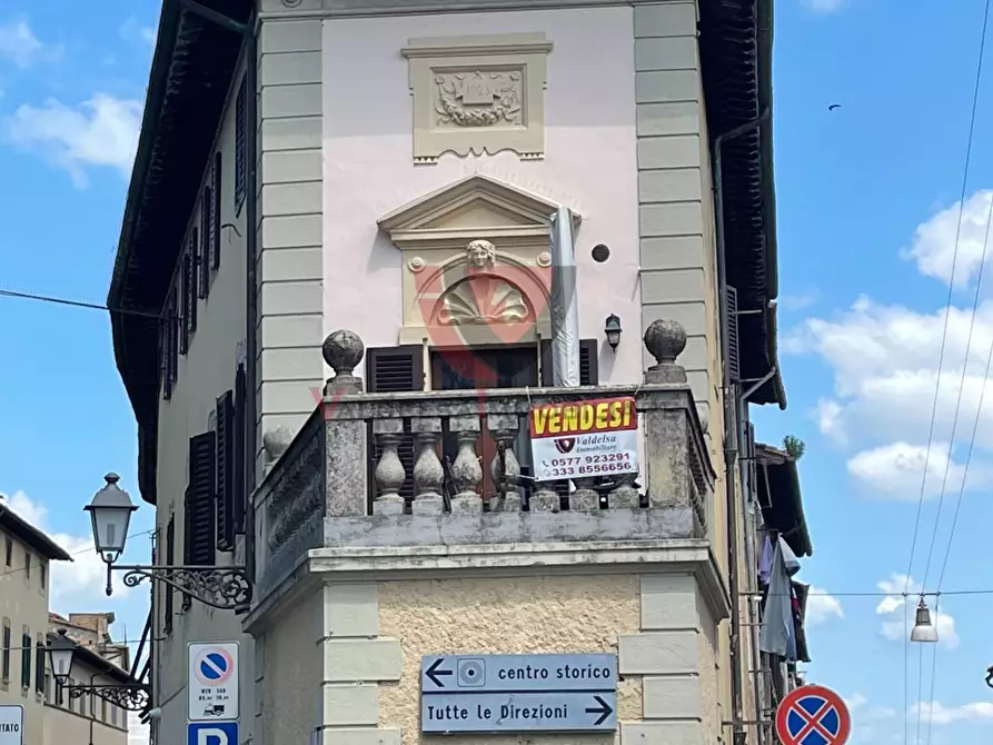 casa indipendente in vendita a Colle di Val d'Elsa