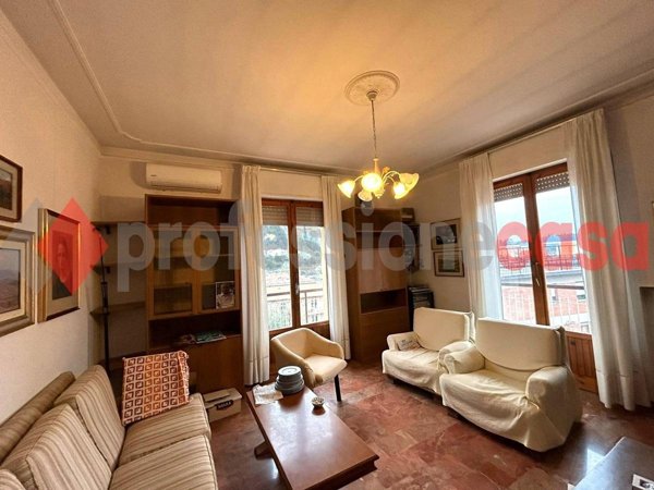 appartamento in vendita a Colle di Val d'Elsa