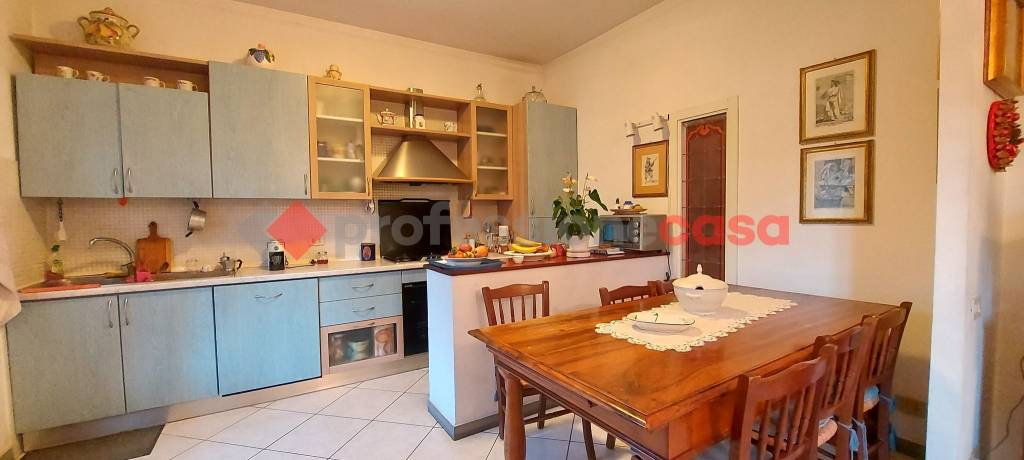 appartamento in vendita a Colle di Val d'Elsa