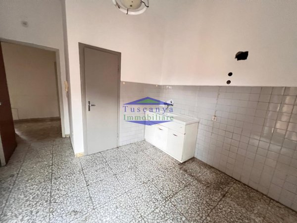 appartamento in vendita a Colle di Val d'Elsa