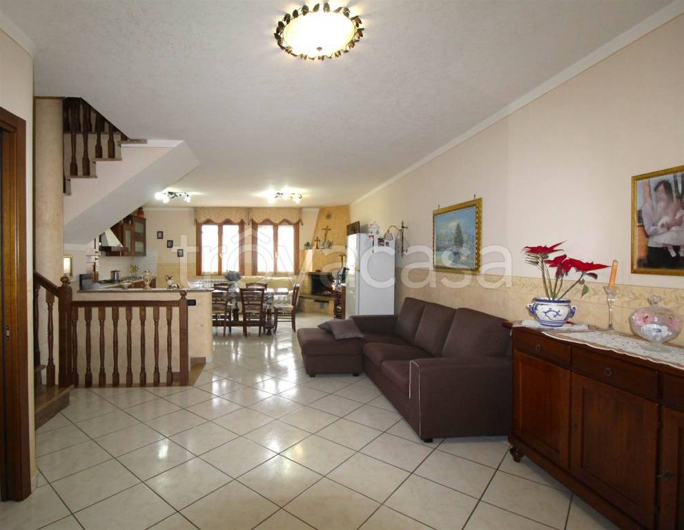 appartamento in vendita a Colle di Val d'Elsa