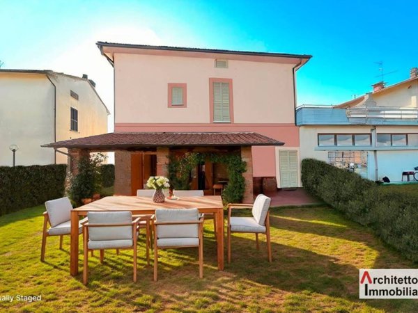 appartamento in vendita a Colle di Val d'Elsa
