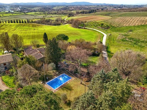casa indipendente in vendita a Colle di Val d'Elsa