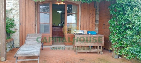 appartamento in vendita a Colle di Val d'Elsa