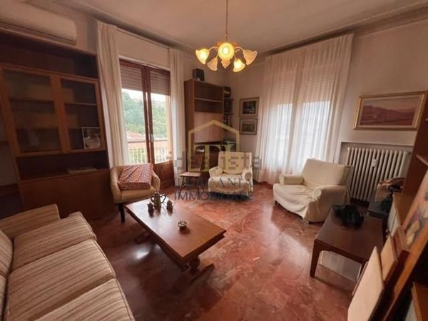 appartamento in vendita a Colle di Val d'Elsa