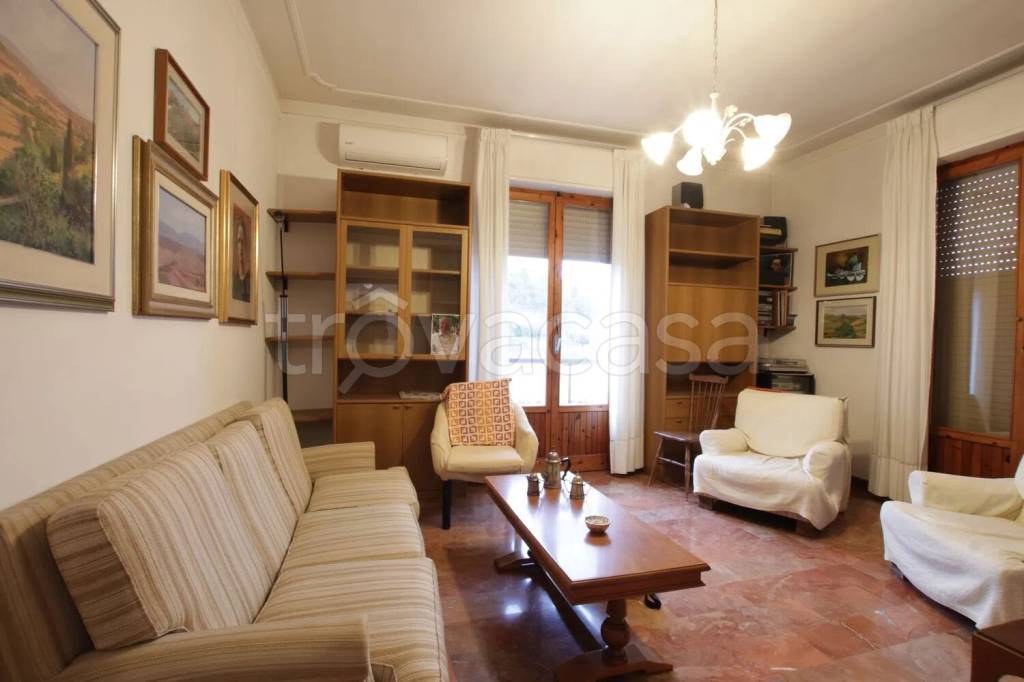 appartamento in vendita a Colle di Val d'Elsa