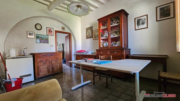 appartamento in vendita a Colle di Val d'Elsa
