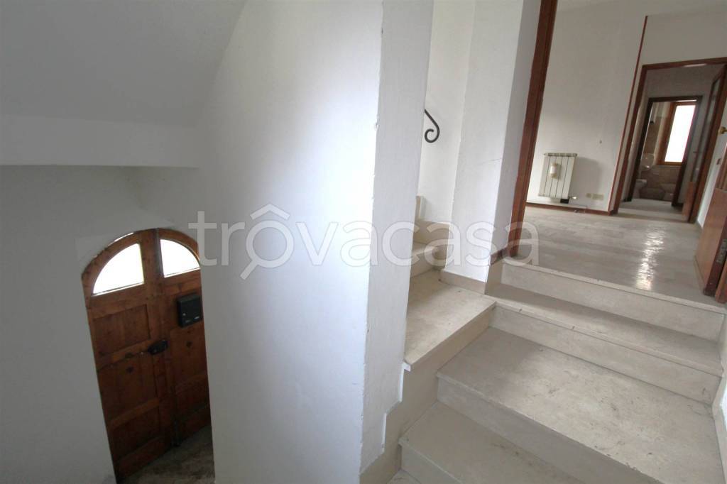 ufficio in vendita a Colle di Val d'Elsa