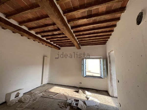 appartamento in vendita a Colle di Val d'Elsa