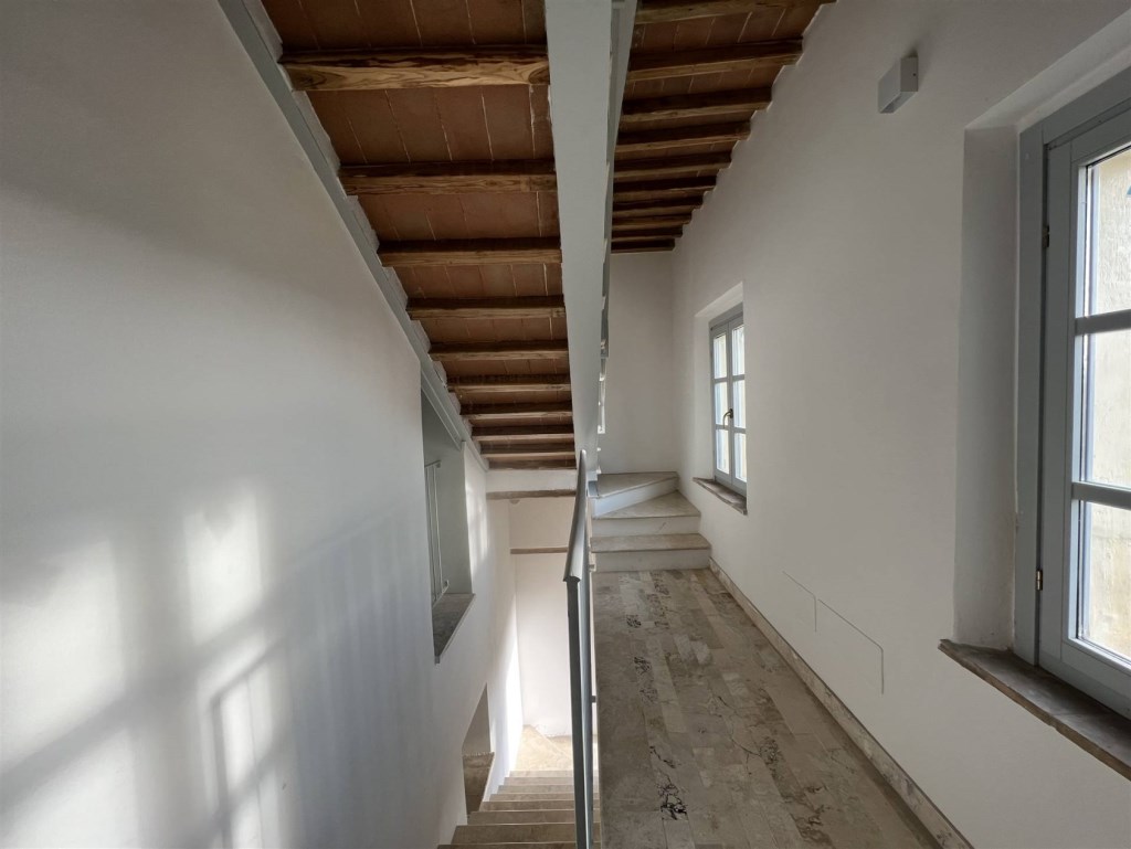 appartamento in vendita a Colle di Val d'Elsa