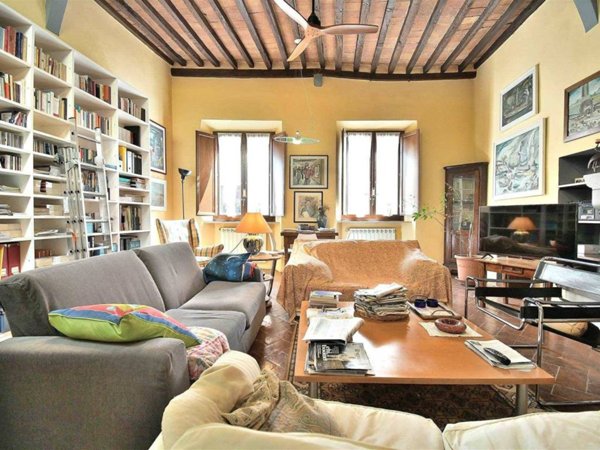 appartamento in vendita a Colle di Val d'Elsa