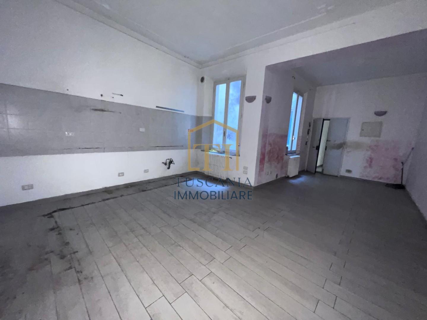 appartamento in vendita a Colle di Val d'Elsa