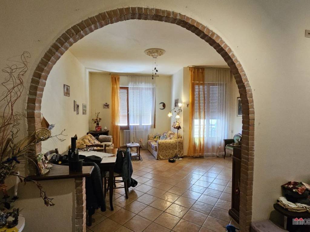 appartamento in vendita a Colle di Val d'Elsa