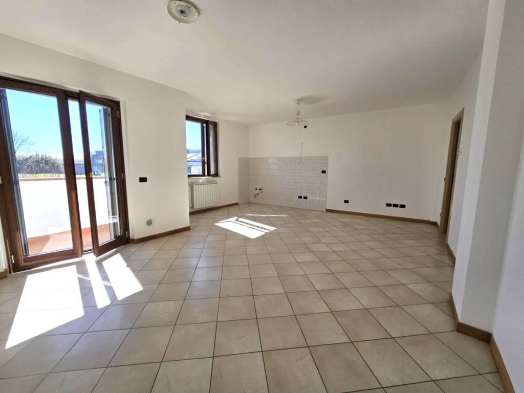 appartamento in vendita a Colle di Val d'Elsa