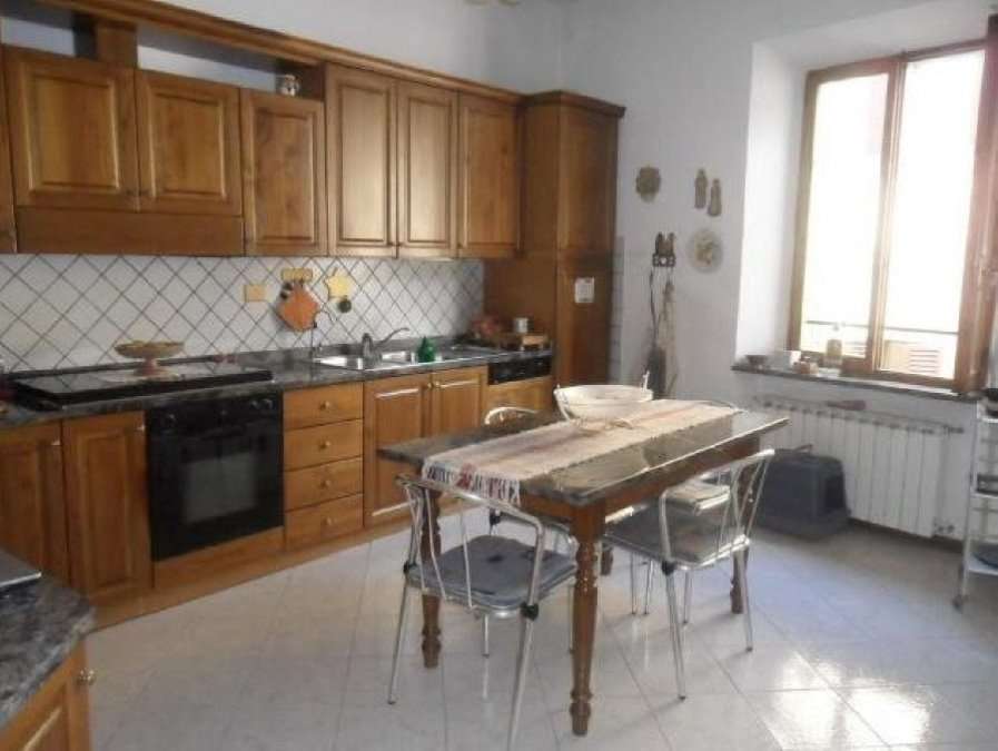 appartamento in vendita a Colle di Val d'Elsa
