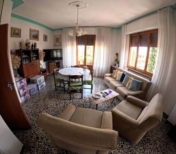 appartamento in vendita a Colle di Val d'Elsa
