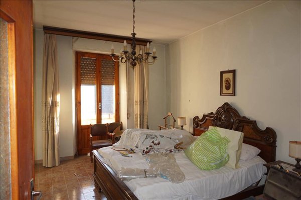 intera palazzina in vendita a Colle di Val d'Elsa