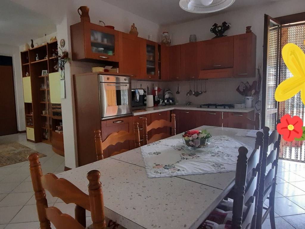 appartamento in vendita a Colle di Val d'Elsa