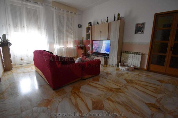 appartamento in vendita a Colle di Val d'Elsa