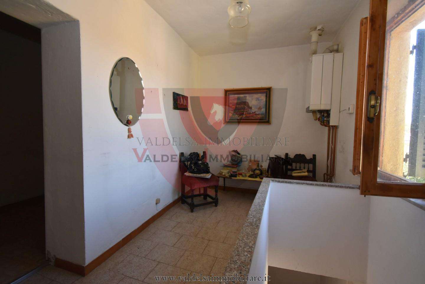 appartamento in vendita a Colle di Val d'Elsa in zona Selvamaggio