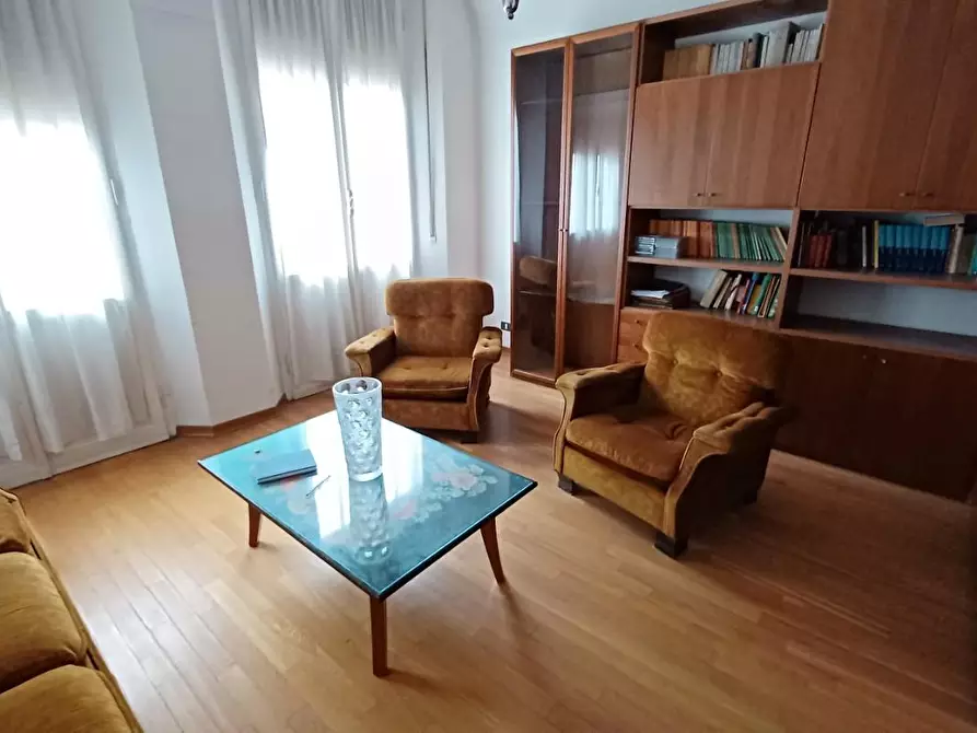 appartamento in vendita a Colle di Val d'Elsa