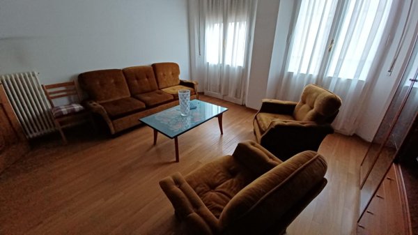 appartamento in vendita a Colle di Val d'Elsa
