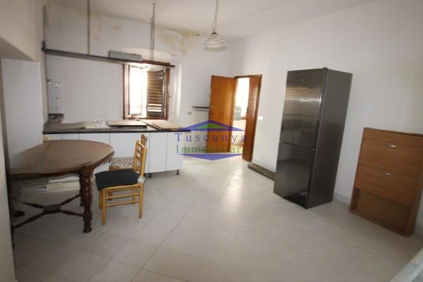 appartamento in vendita a Colle di Val d'Elsa