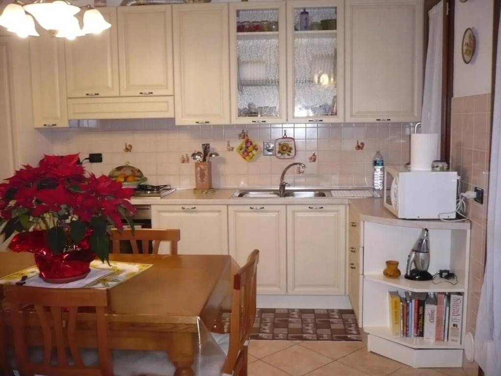 appartamento in vendita a Colle di Val d'Elsa