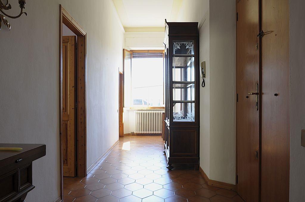 appartamento in vendita a Colle di Val d'Elsa