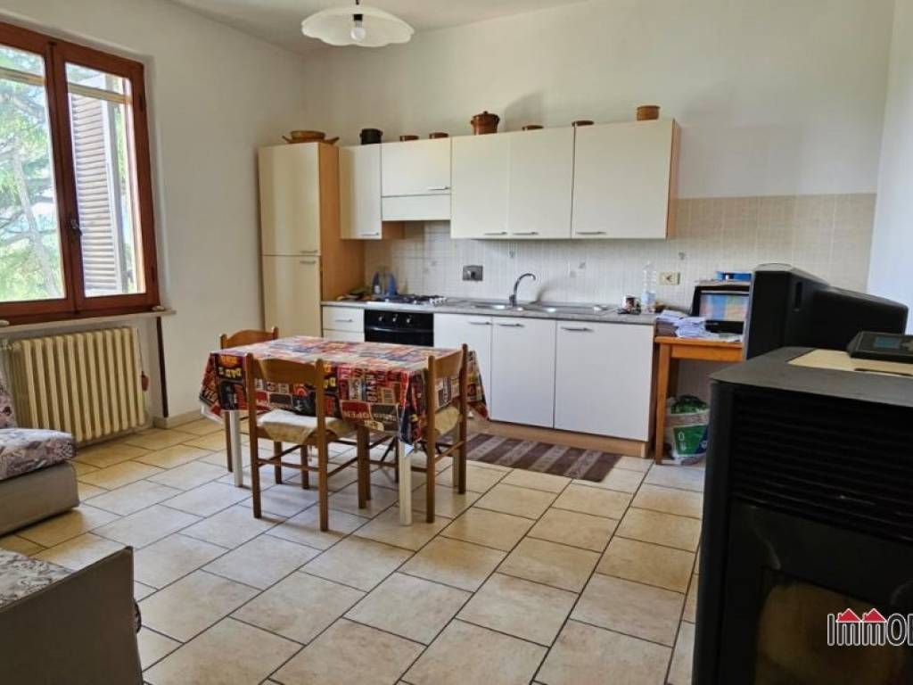 appartamento in vendita a Colle di Val d'Elsa in zona Selvamaggio