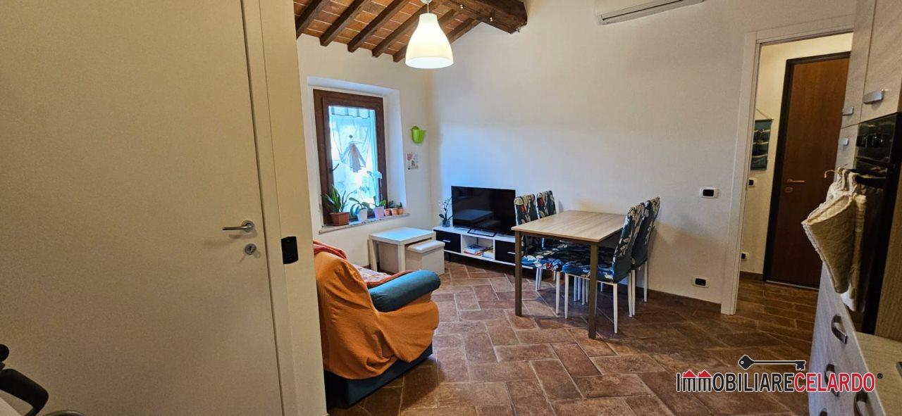 appartamento in vendita a Colle di Val d'Elsa