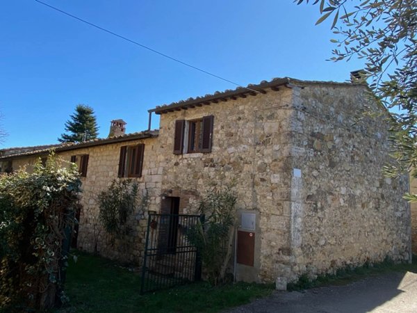 casa indipendente in vendita a Colle di Val d'Elsa in zona Le grazie