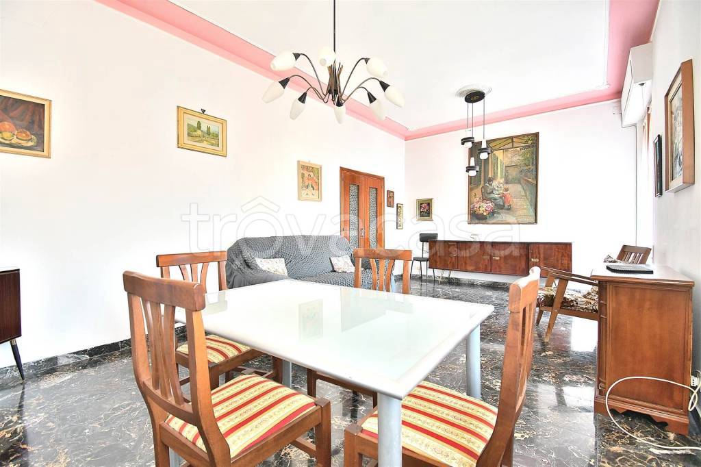 appartamento in vendita a Colle di Val d'Elsa