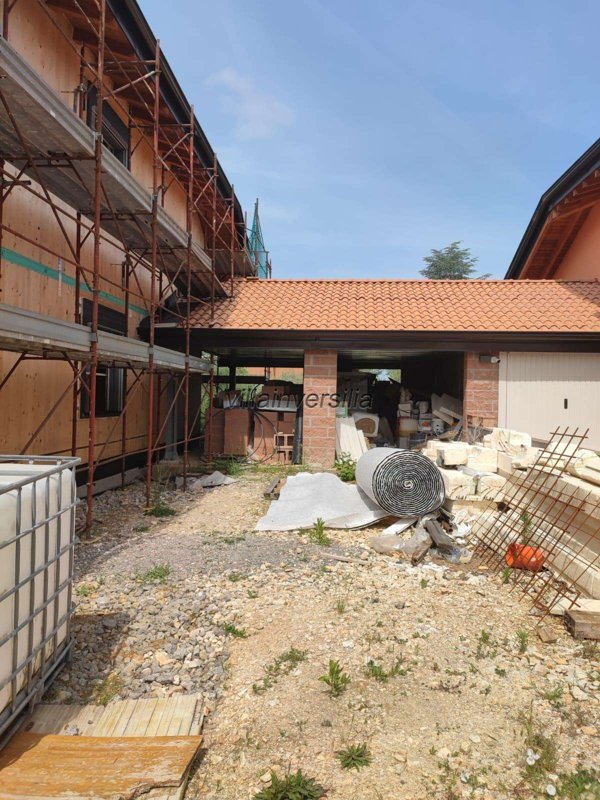 appartamento in vendita a Colle di Val d'Elsa
