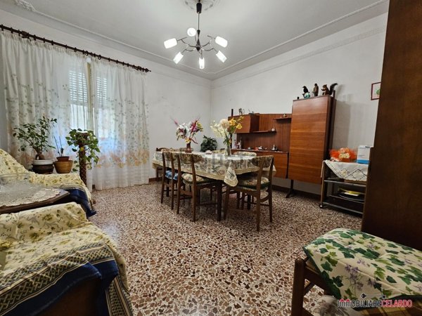 appartamento in vendita a Colle di Val d'Elsa