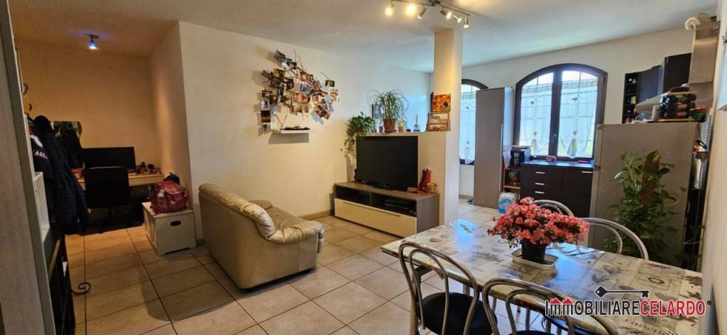 appartamento in vendita a Colle di Val d'Elsa