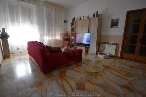 appartamento in vendita a Colle di Val d'Elsa
